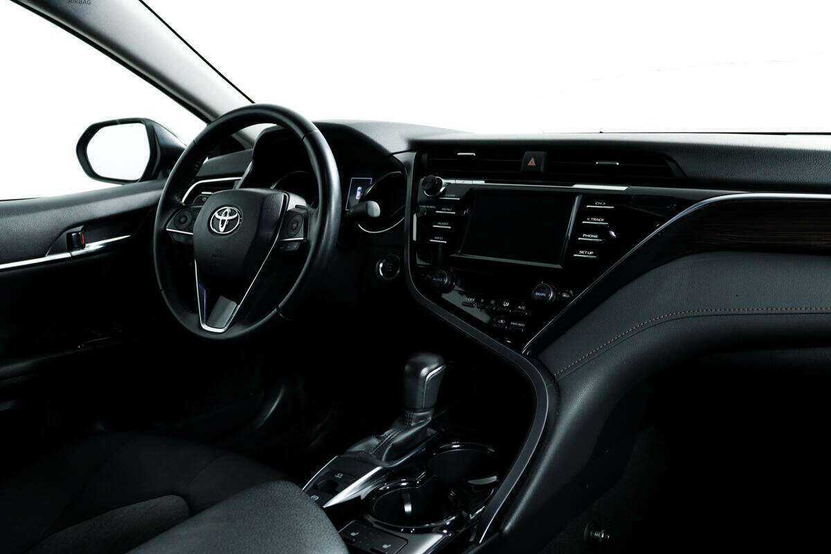 Toyota Camry б/у, 2019, Автоматическая. Фото: #7
