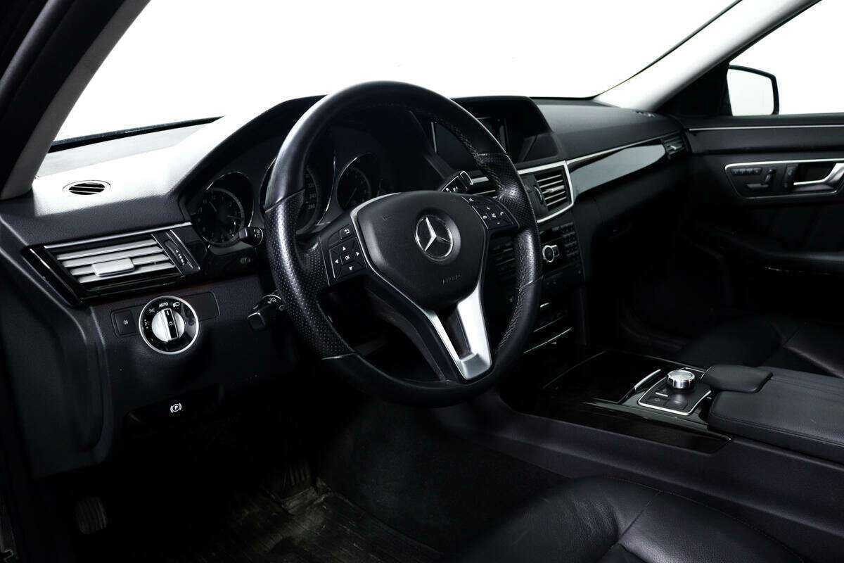 Mercedes-Benz E-Класс б/у, 2012, Автоматическая. Фото: #12
