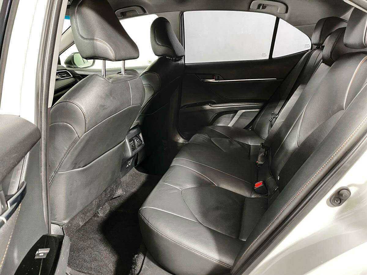 Toyota Camry б/у, 2018, Автоматическая. Фото: #9