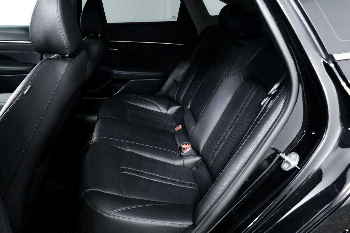 Hyundai Sonata б/у, 2021, Автоматическая. Фото: #11