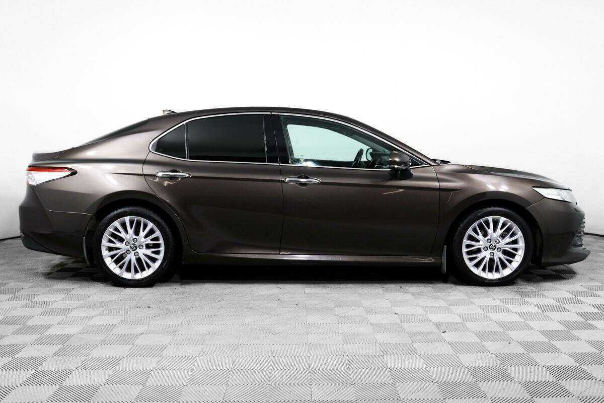 Toyota Camry б/у, 2019, Автоматическая. Фото: #3