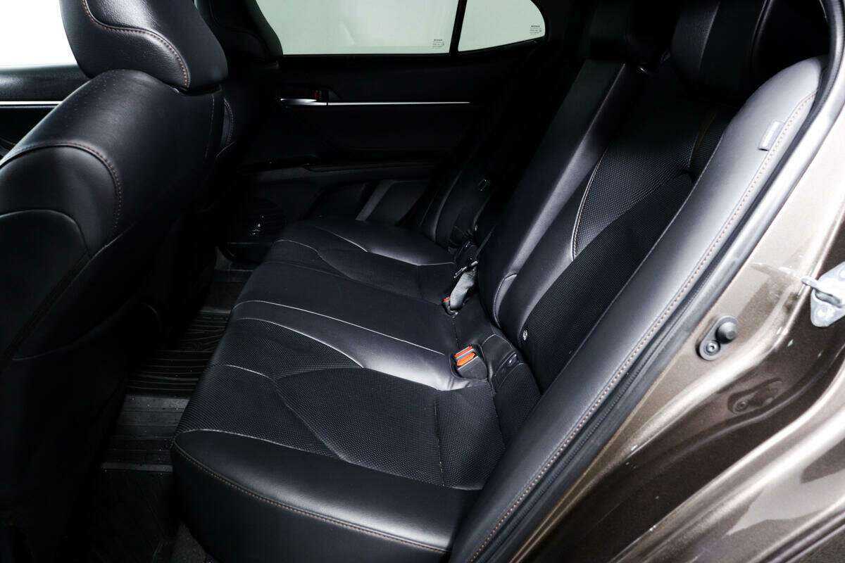 Toyota Camry б/у, 2019, Автоматическая. Фото: #11