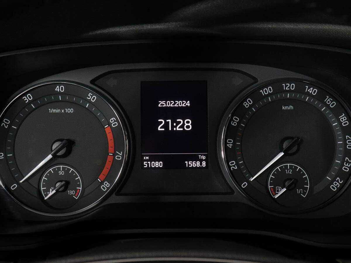 Skoda Octavia б/у, 2021, Автоматическая. Фото: #7