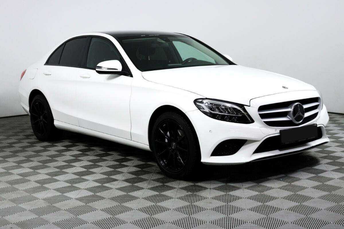 Mercedes-Benz C-Класс б/у, 2018, Автоматическая. Фото: #2