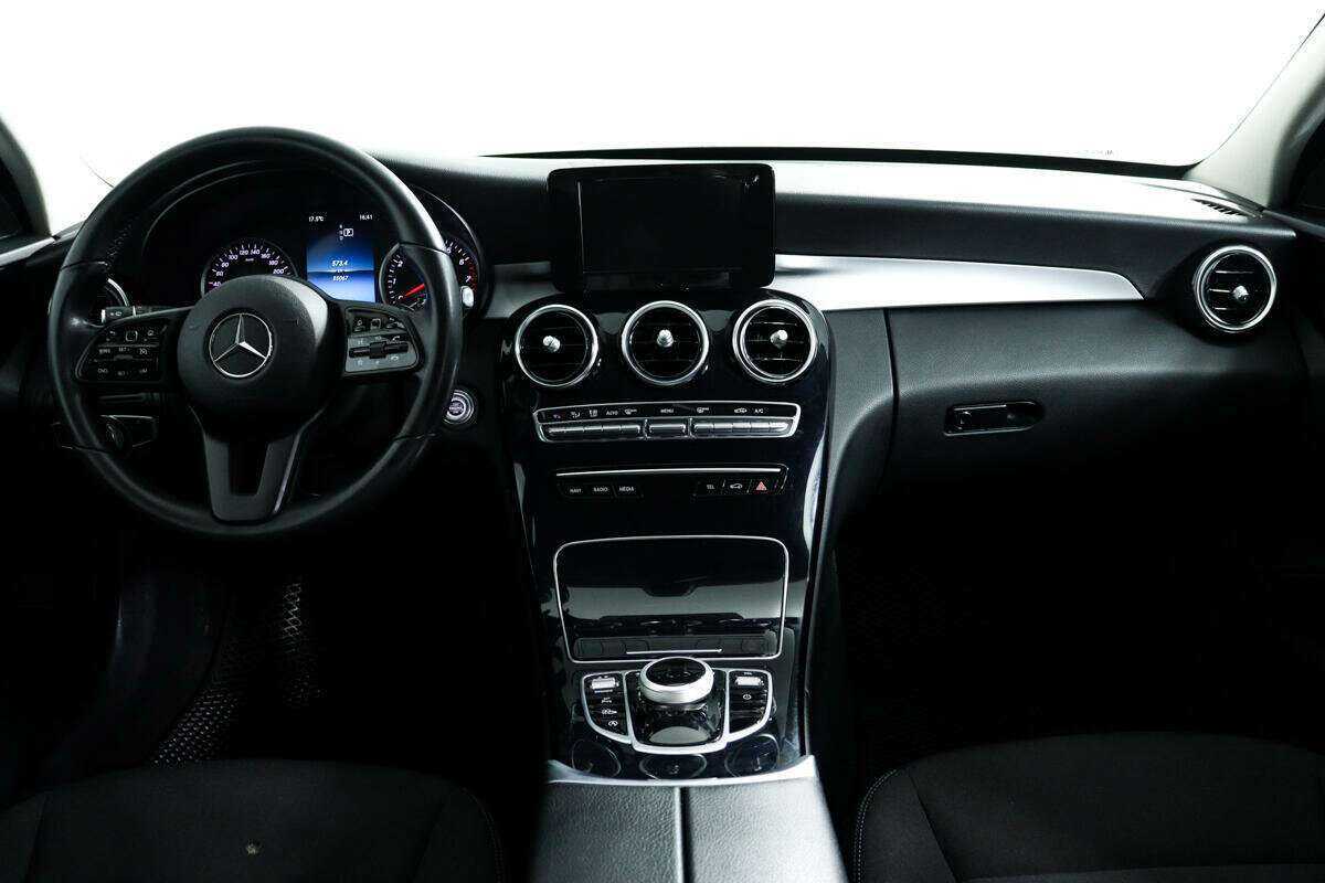 Mercedes-Benz C-Класс б/у, 2018, Автоматическая. Фото: #10