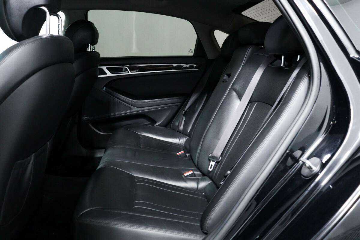 Hyundai Genesis б/у, 2016, Автоматическая. Фото: #11