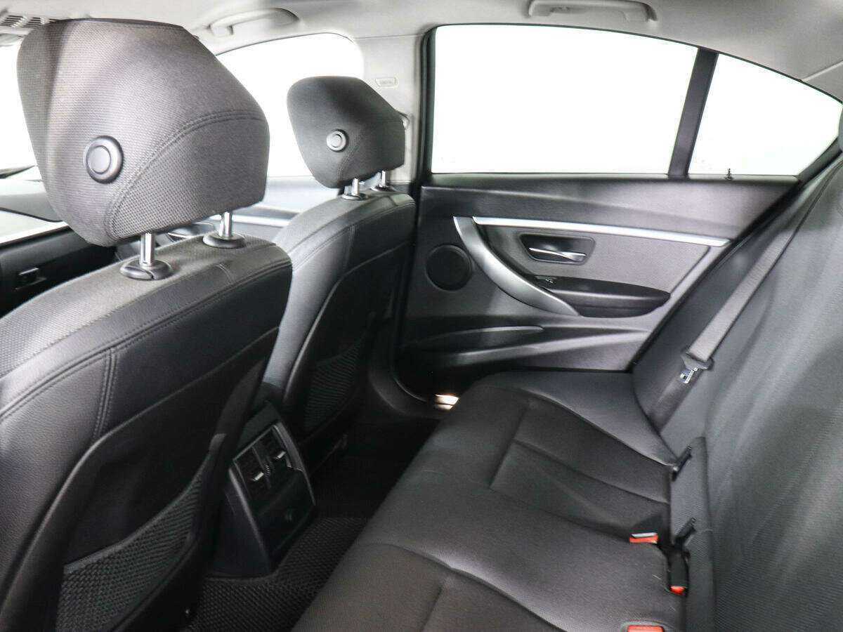 BMW 3 серии б/у, 2017, Автоматическая. Фото: #8