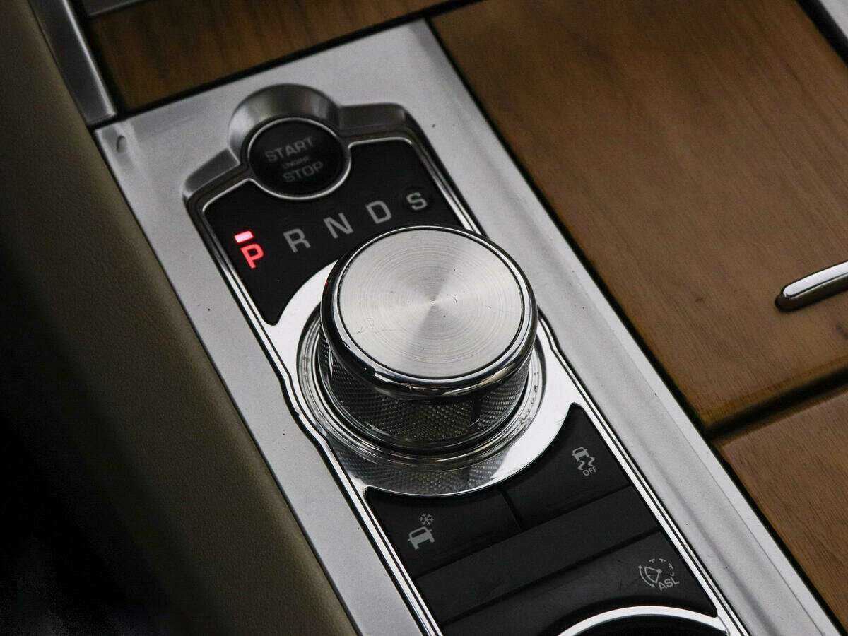 Jaguar XF б/у, 2014, Автоматическая. Фото: #14