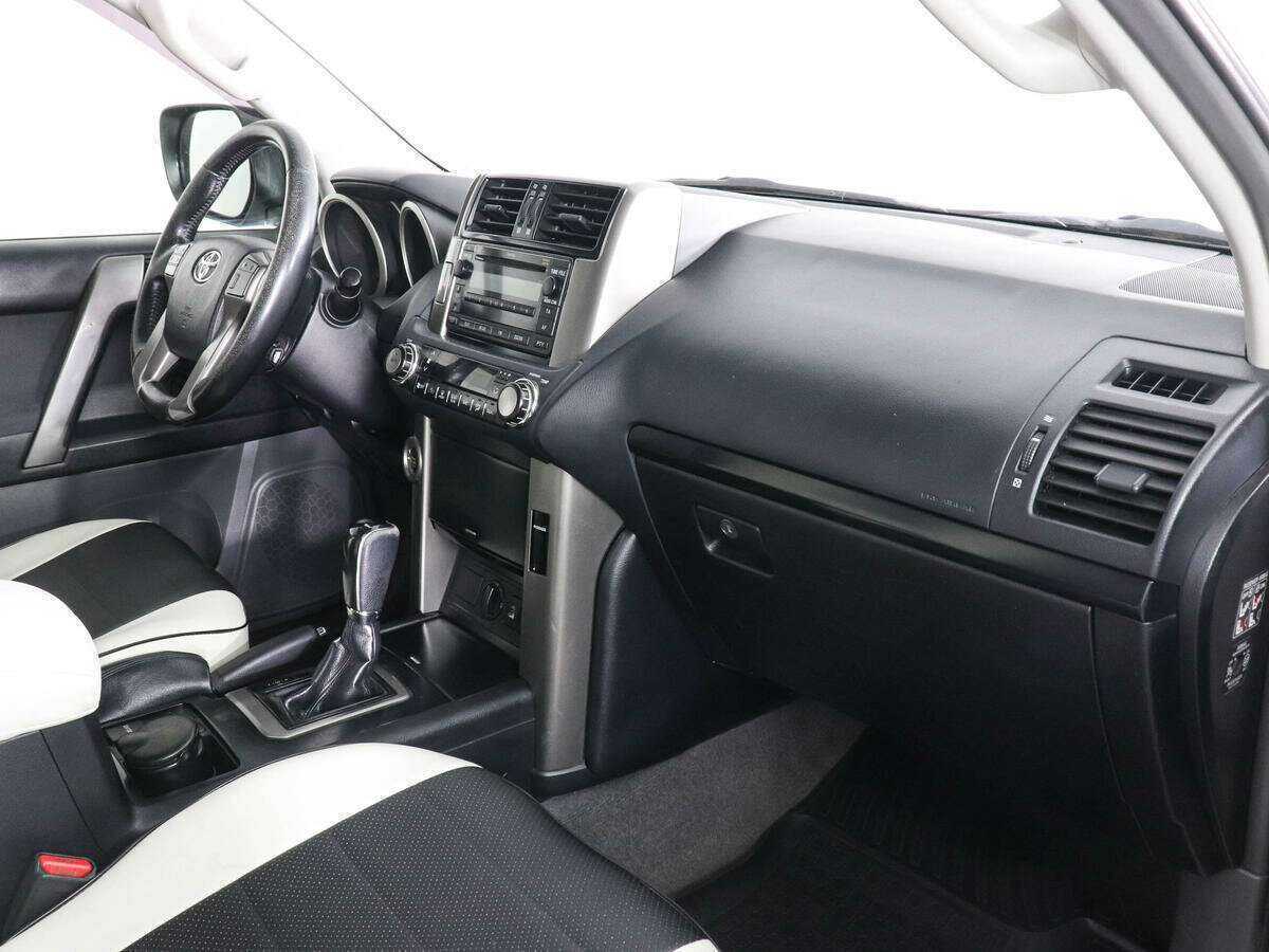 Toyota Land Cruiser Prado б/у, 2013, Автоматическая. Фото: #8