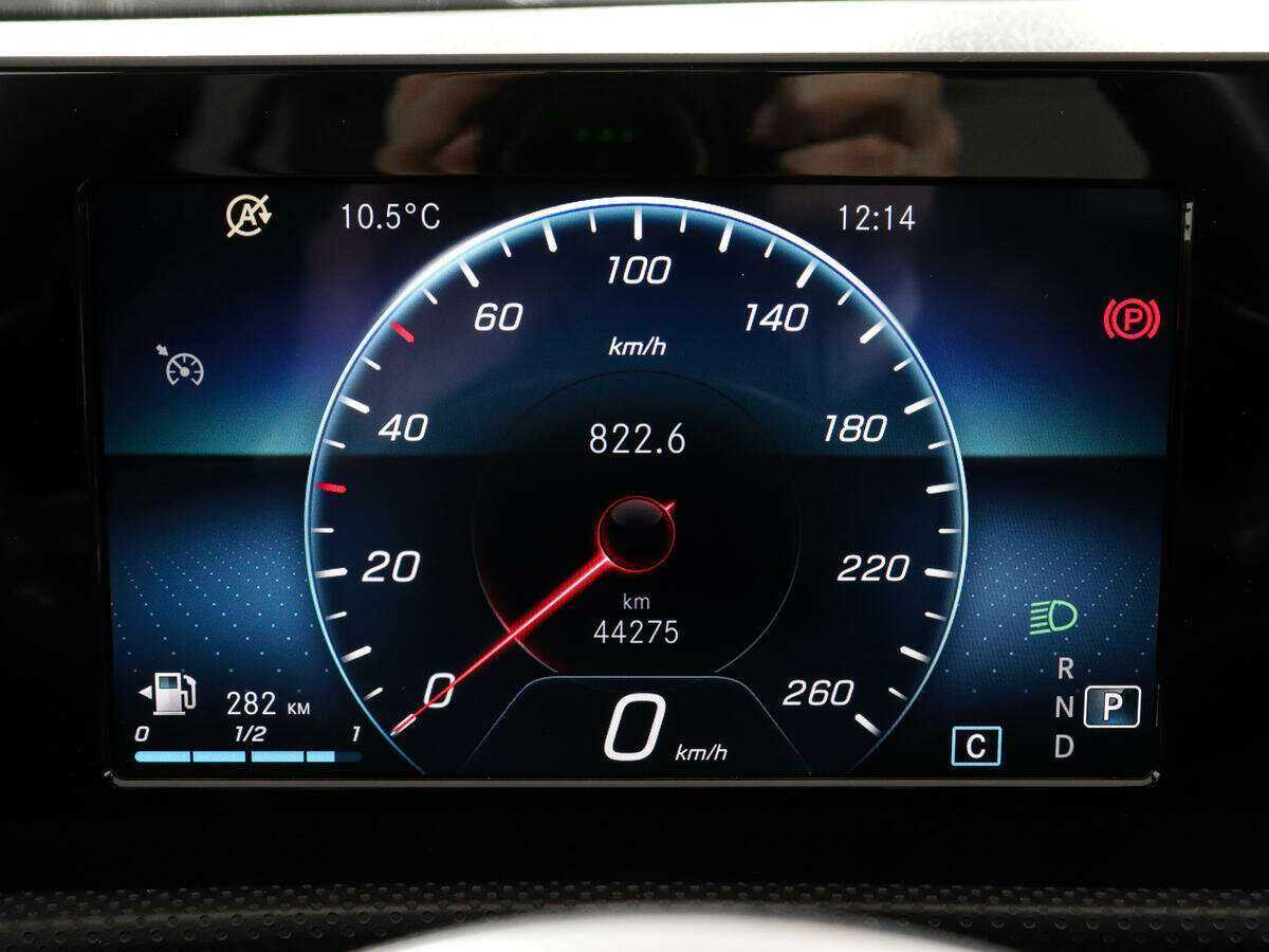 Mercedes-Benz A-Класс б/у, 2018, Роботизированная. Фото: #10