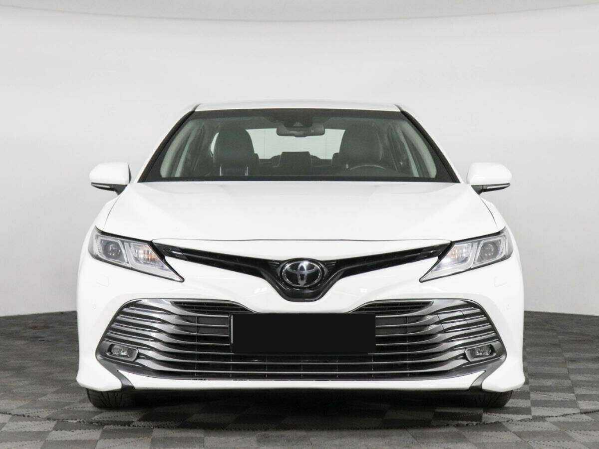 Toyota Camry б/у, 2019, Автоматическая. Фото: #1