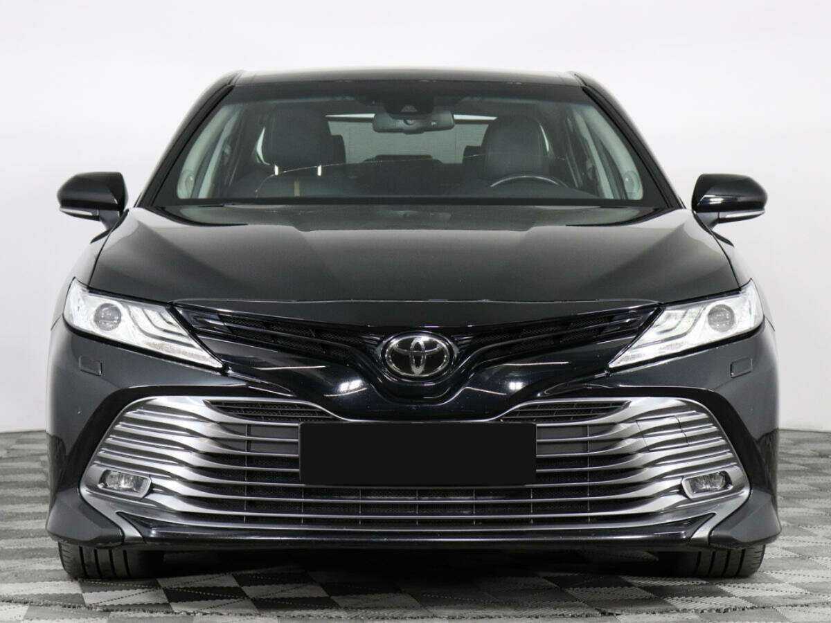 Toyota Camry б/у, 2018, Автоматическая. Фото: #1