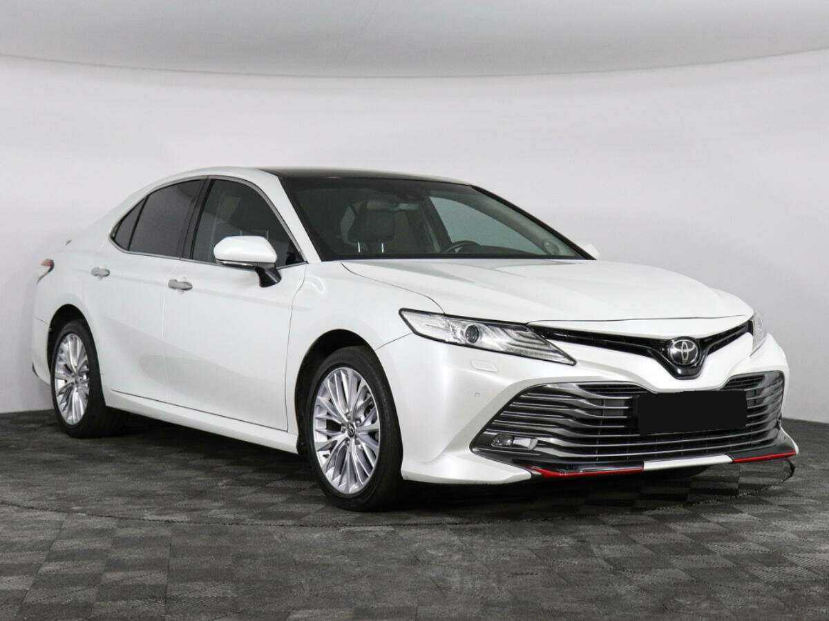 Toyota Camry б/у, 2019, Автоматическая. Фото: #2