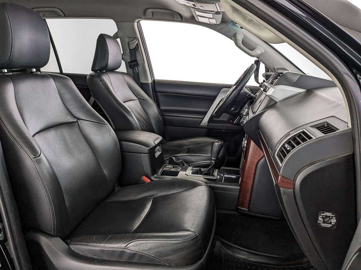 Toyota Land Cruiser Prado б/у, 2016, Автоматическая. Фото: #17