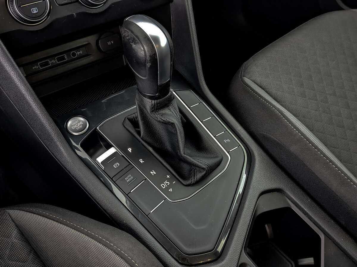 Volkswagen Tiguan б/у, 2020, Роботизированная. Фото: #21