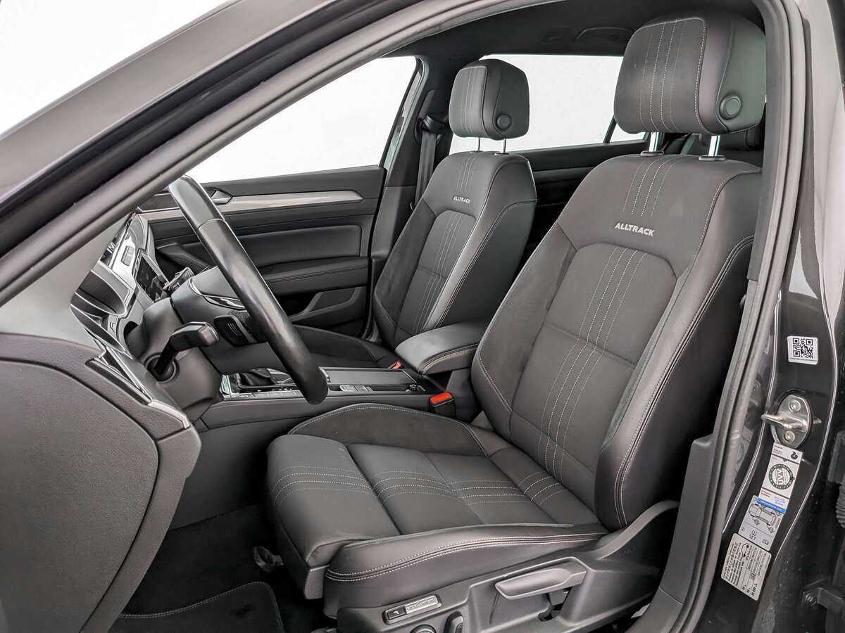 Volkswagen Passat б/у, 2018, Роботизированная. Фото: #19