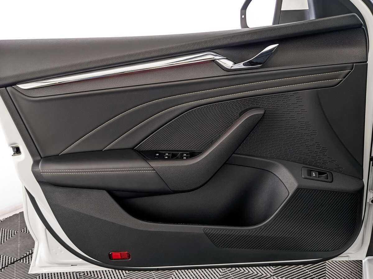 Skoda Octavia б/у, 2023, Роботизированная. Фото: #13