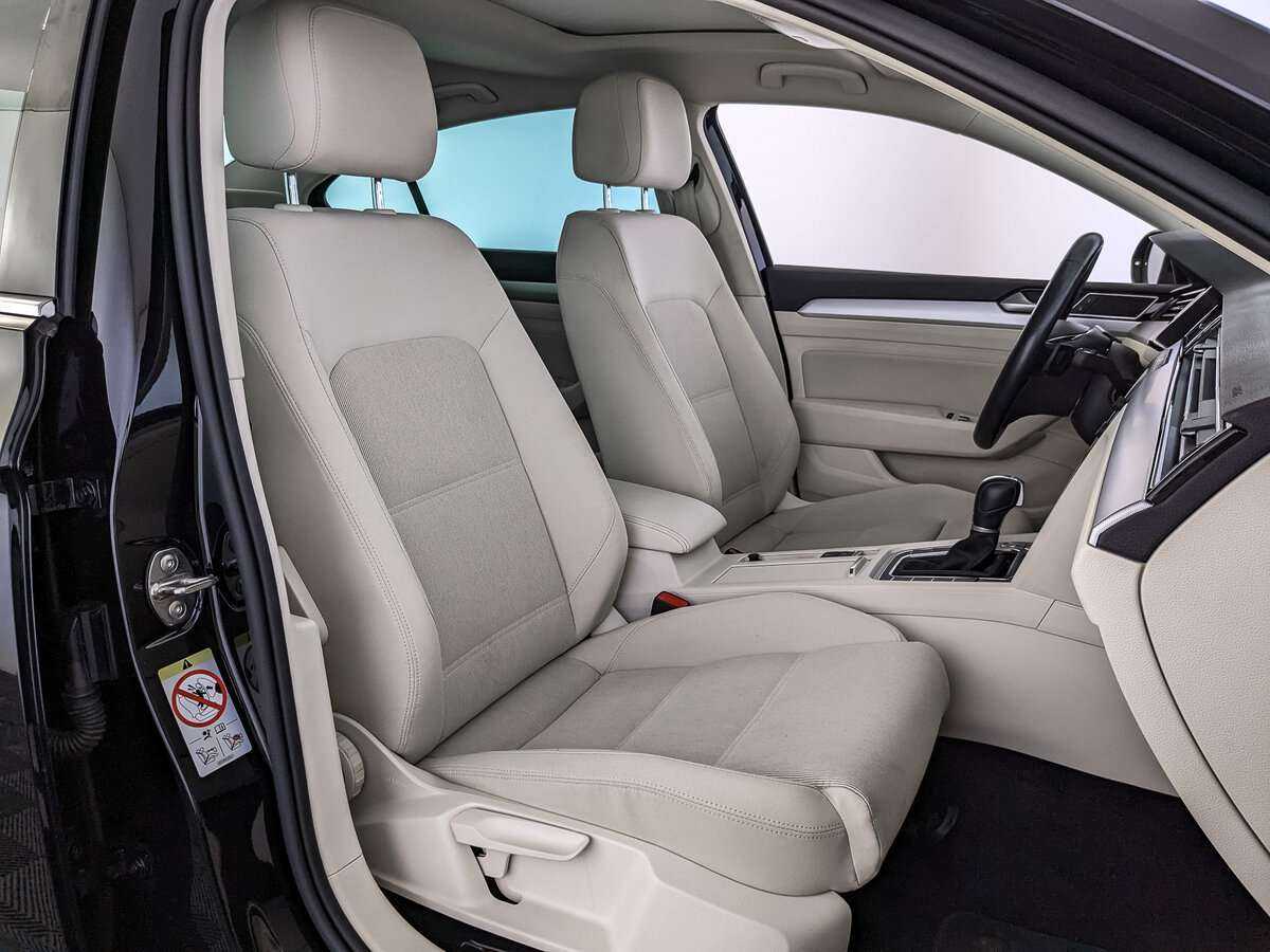 Volkswagen Passat б/у, 2018, Роботизированная. Фото: #19