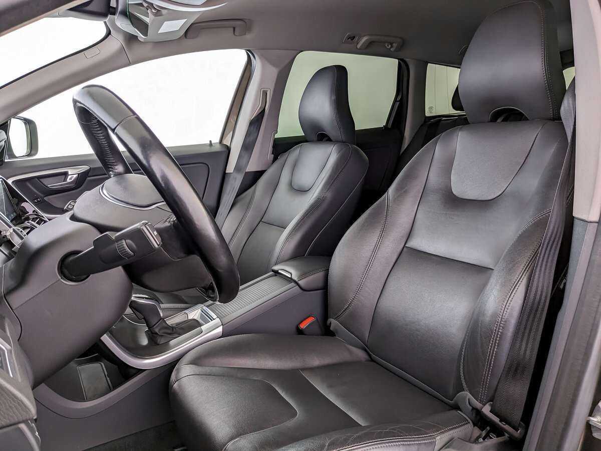 Volvo XC60 б/у, 2015, Автоматическая. Фото: #18