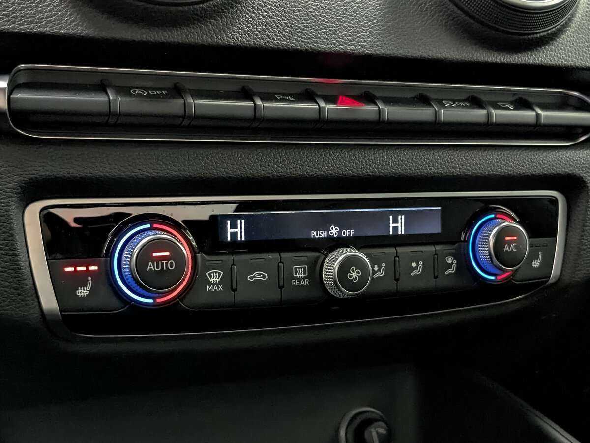 Audi A3 б/у, 2016, Роботизированная. Фото: #20