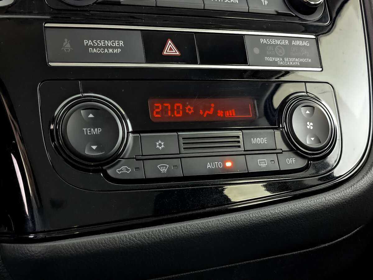 Mitsubishi Outlander б/у, 2019, Вариатор. Фото: #16