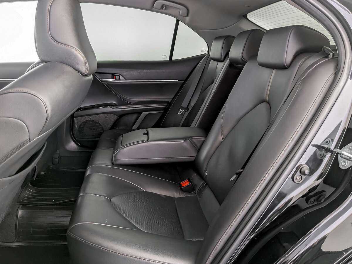 Toyota Camry б/у, 2019, Автоматическая. Фото: #9