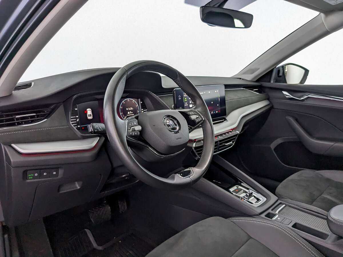 Skoda Octavia б/у, 2021, Автоматическая. Фото: #14