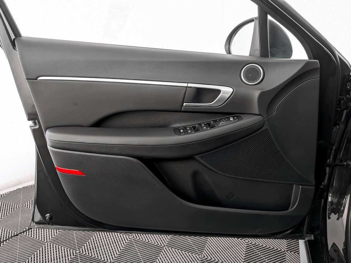 Hyundai Sonata б/у, 2020, Автоматическая. Фото: #18