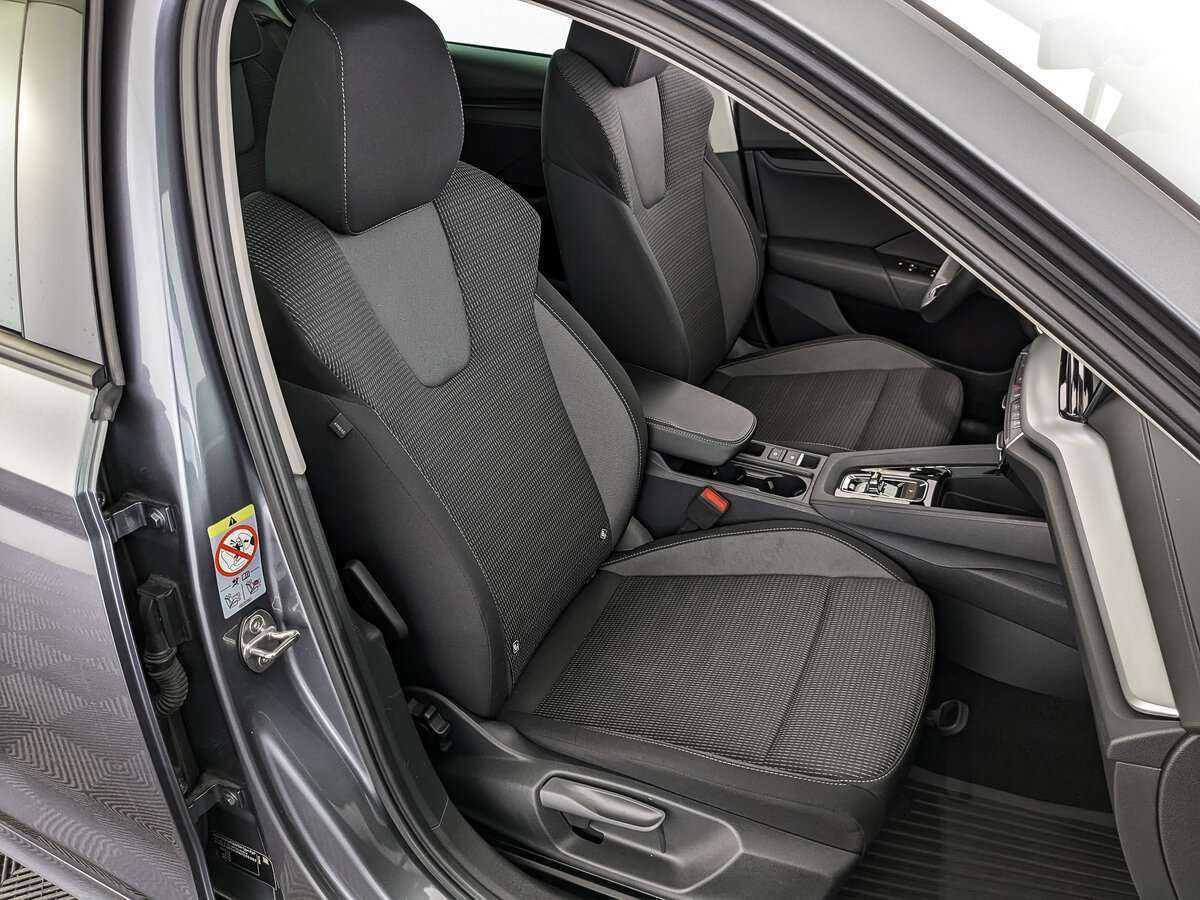 Skoda Octavia б/у, 2021, Автоматическая. Фото: #17