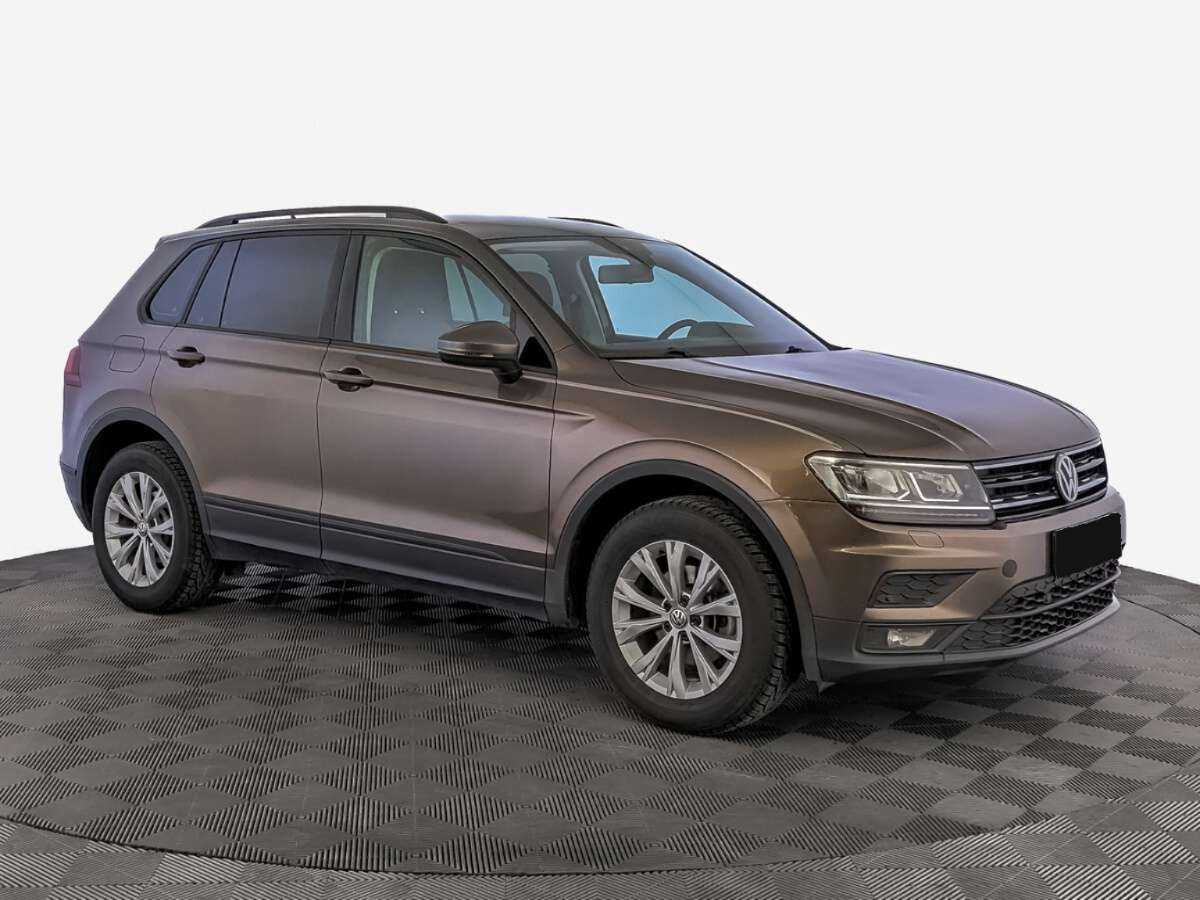 Volkswagen Tiguan б/у, 2020, Механическая. Фото: #2