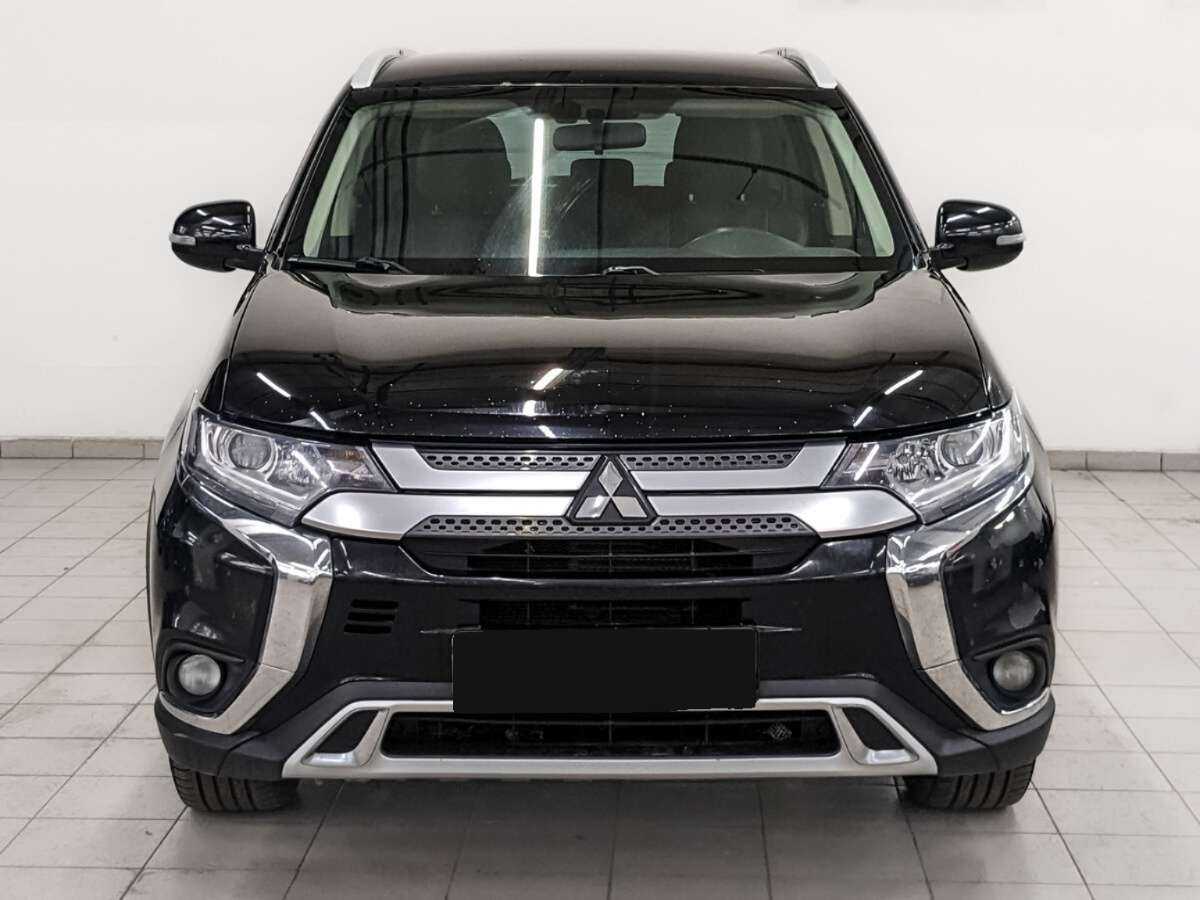 Mitsubishi Outlander б/у, 2020, Вариатор. Фото: #1