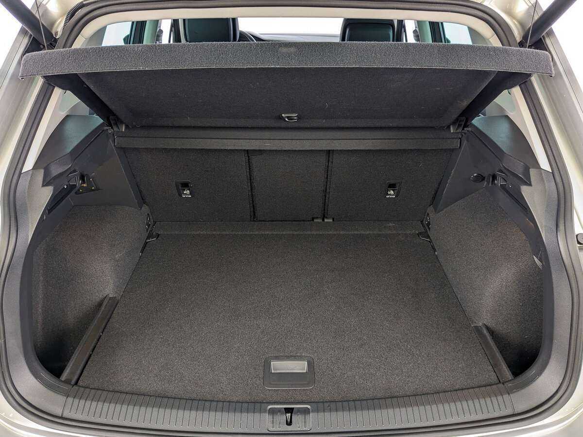 Volkswagen Tiguan б/у, 2021, Роботизированная. Фото: #9