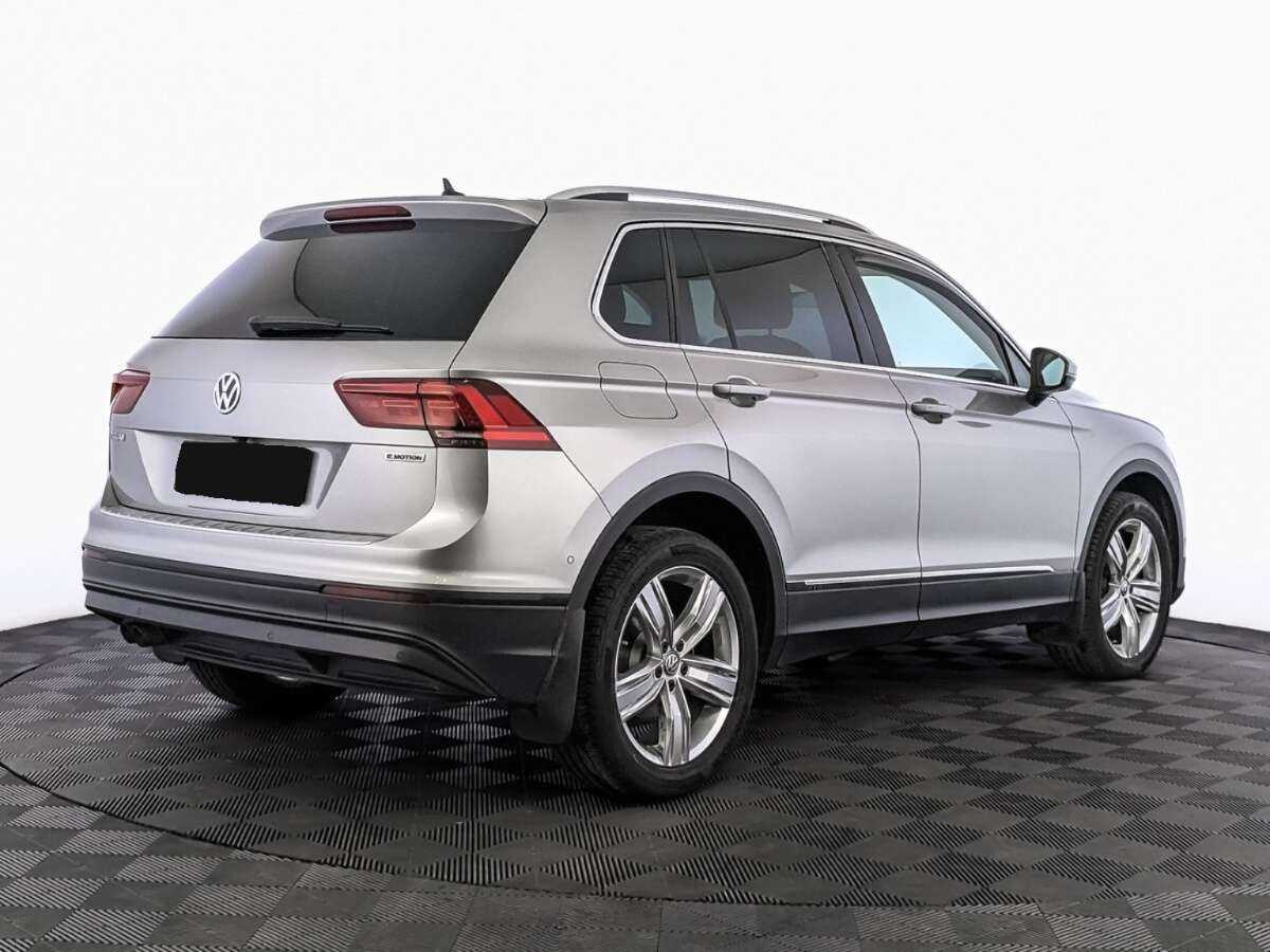 Volkswagen Tiguan б/у, 2020, Роботизированная. Фото: #4