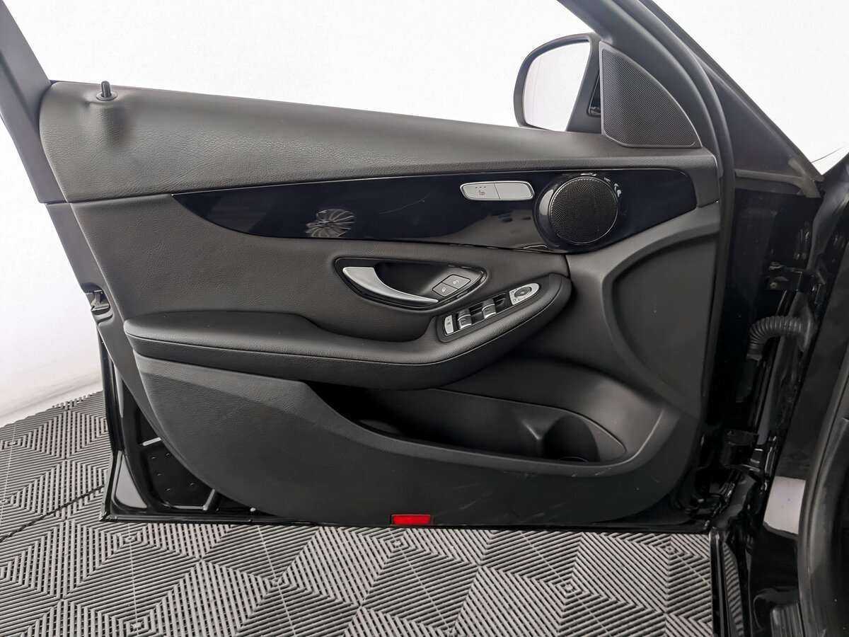 Mercedes-Benz C-Класс б/у, 2019, Автоматическая. Фото: #14