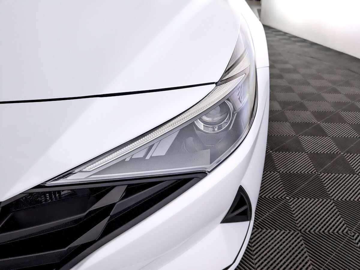 Hyundai Elantra б/у, 2022, Автоматическая. Фото: #16