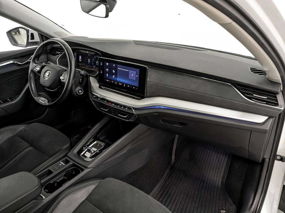 Skoda Octavia б/у, 2021, Автоматическая. Фото: #6
