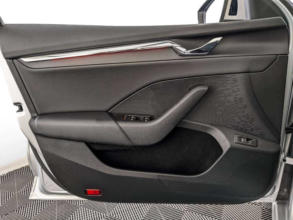 Skoda Octavia б/у, 2021, Роботизированная. Фото: #13