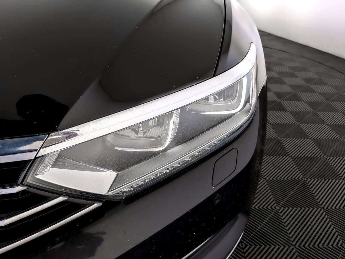 Volkswagen Passat б/у, 2017, Роботизированная. Фото: #16