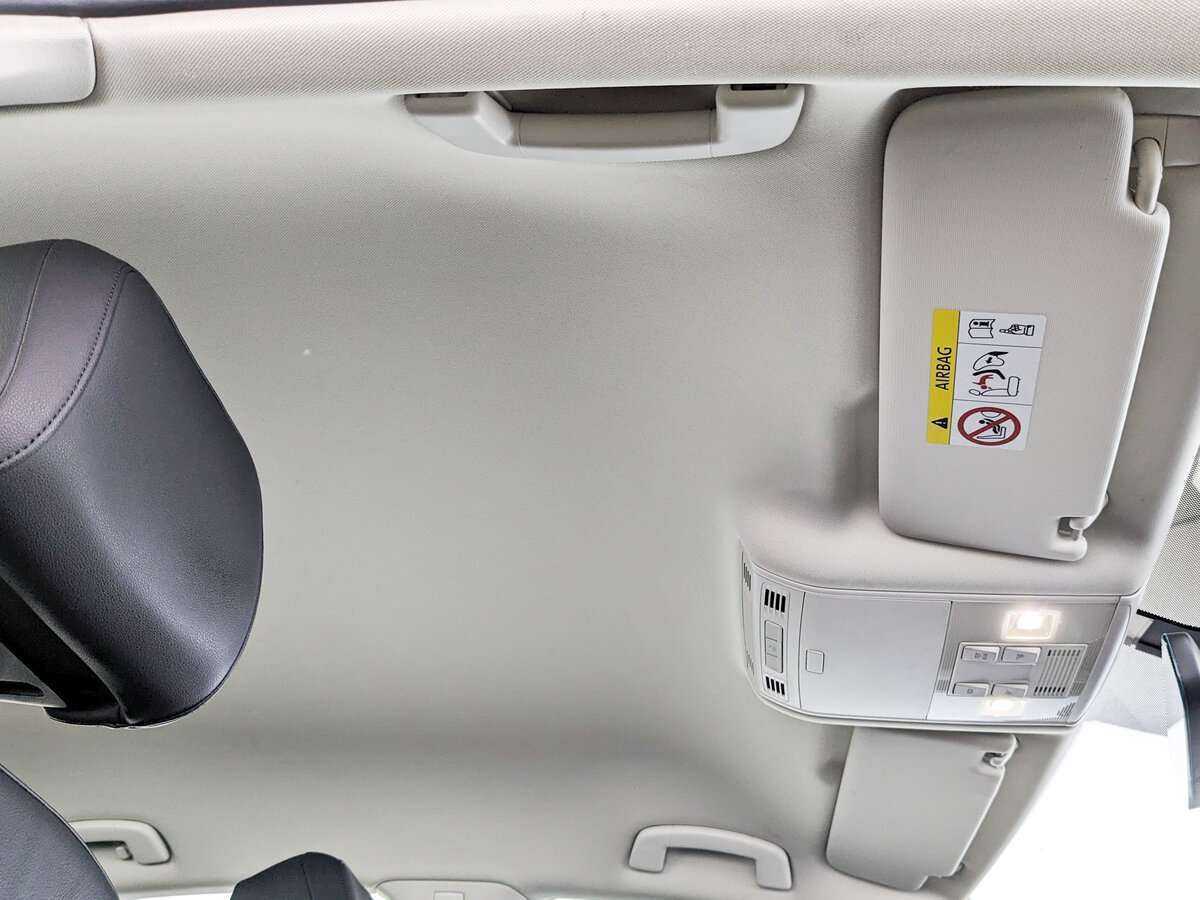 Volkswagen Passat б/у, 2017, Роботизированная. Фото: #22