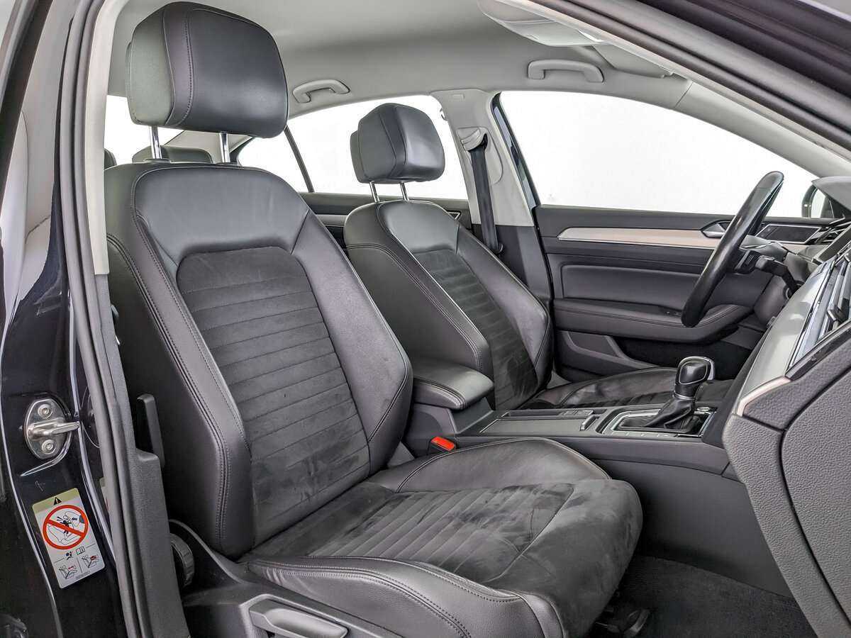 Volkswagen Passat б/у, 2017, Роботизированная. Фото: #23