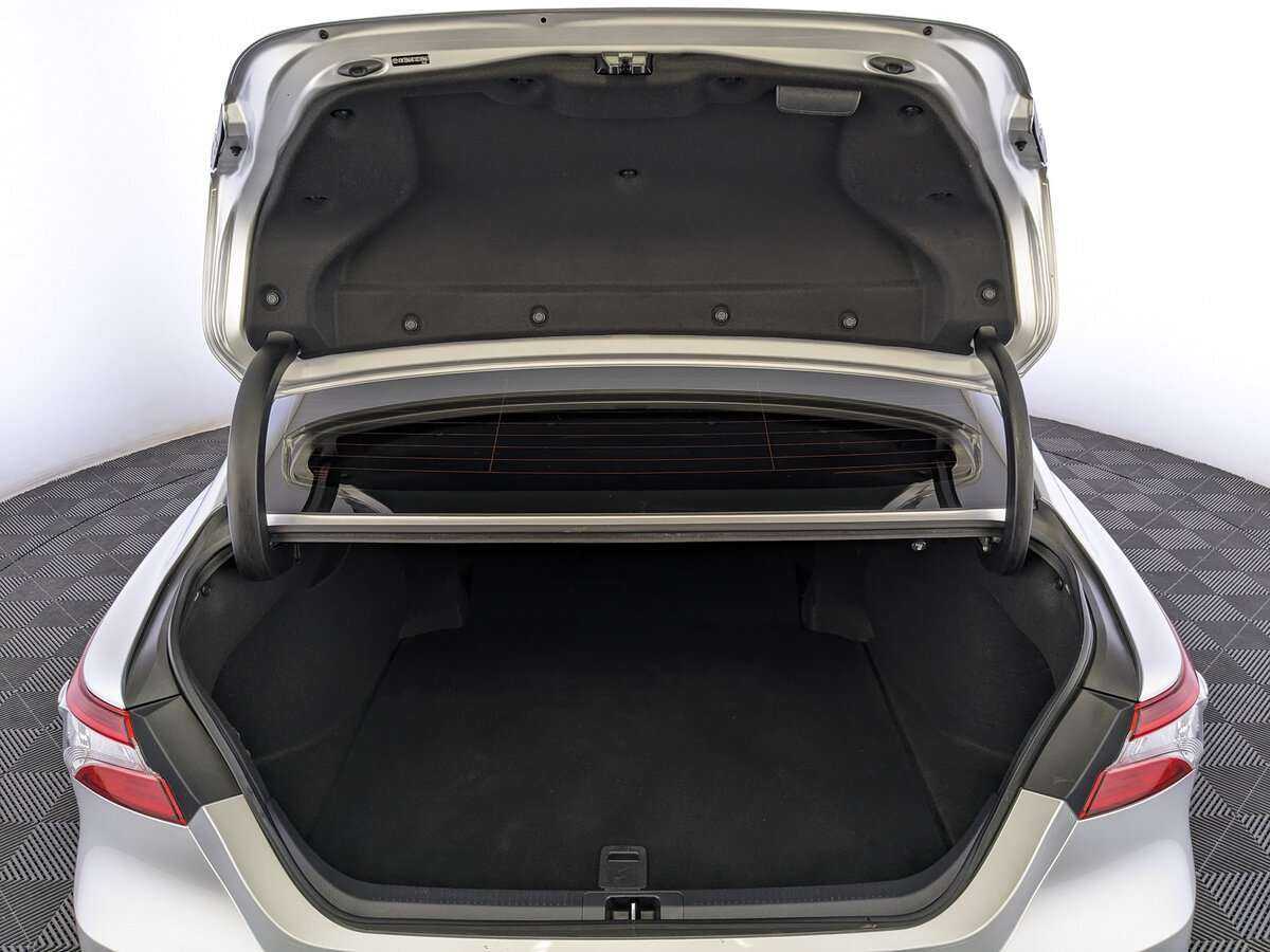 Toyota Camry б/у, 2020, Автоматическая. Фото: #9