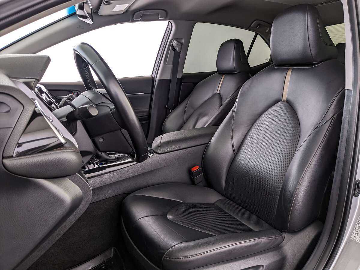 Toyota Camry б/у, 2020, Автоматическая. Фото: #19