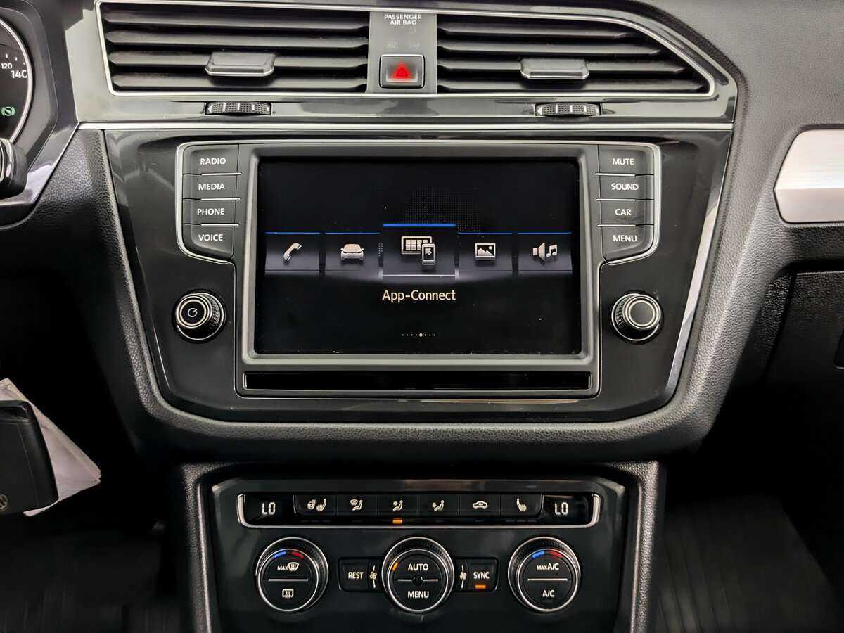 Volkswagen Tiguan б/у, 2017, Роботизированная. Фото: #12