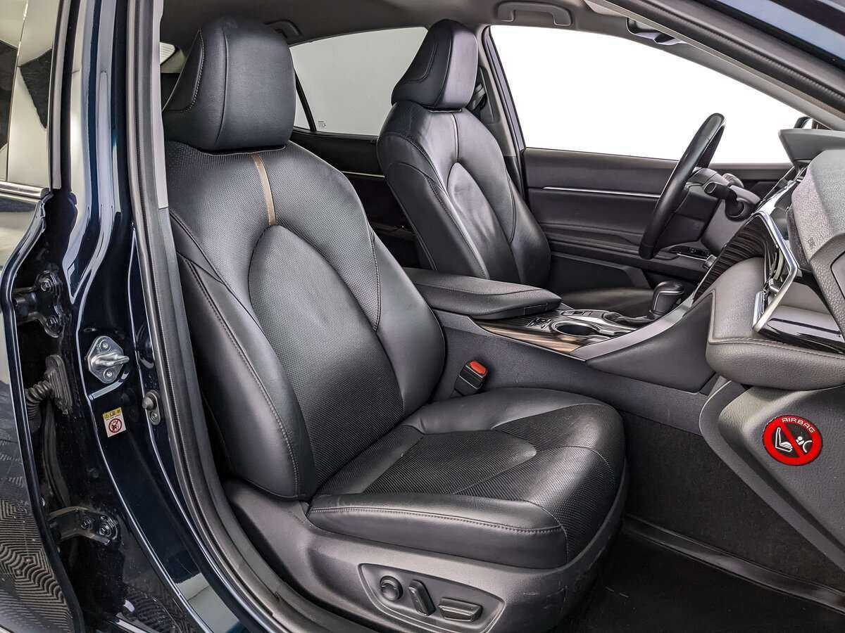 Toyota Camry б/у, 2018, Автоматическая. Фото: #19