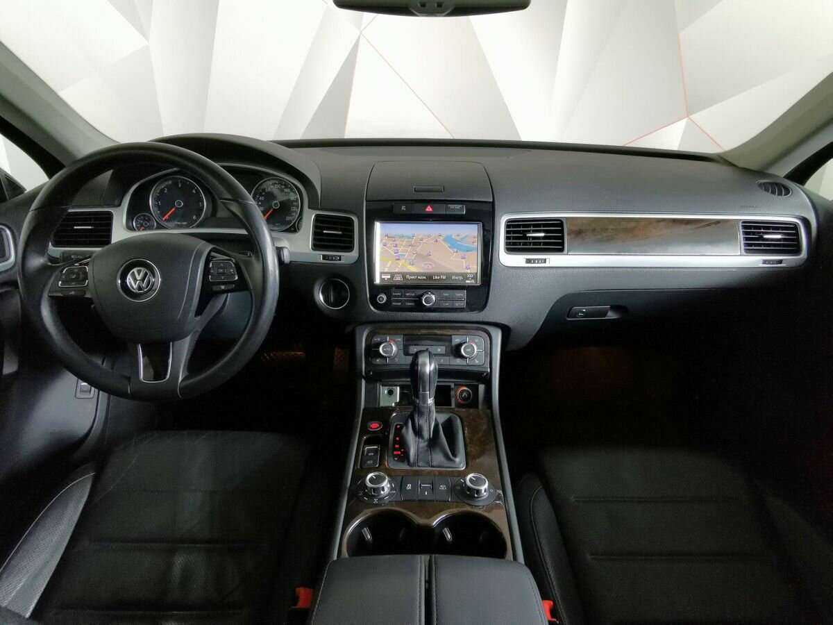 Volkswagen Touareg б/у, 2012, Автоматическая. Фото: #9