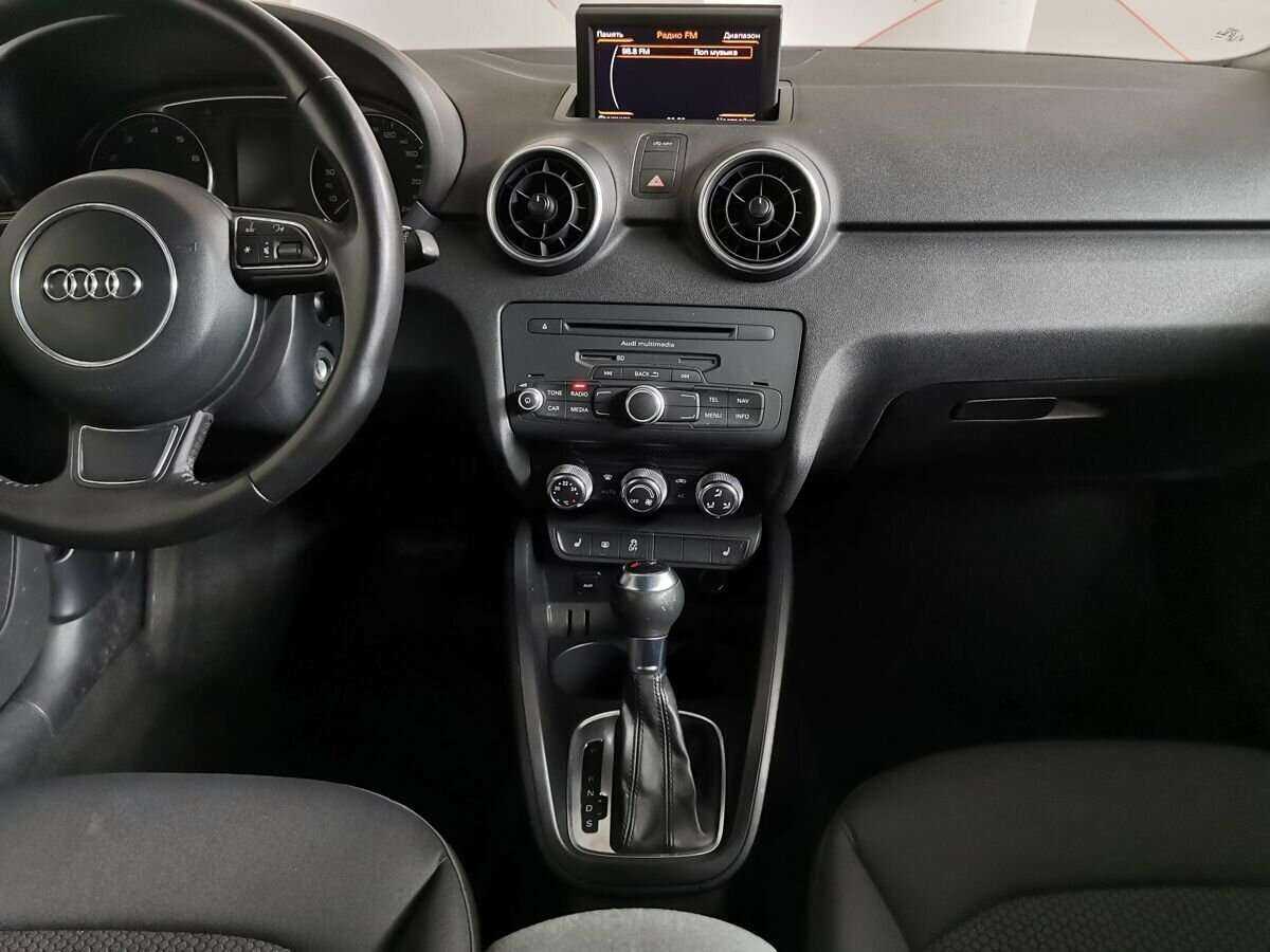 Audi A1 б/у, 2012, Роботизированная. Фото: #10