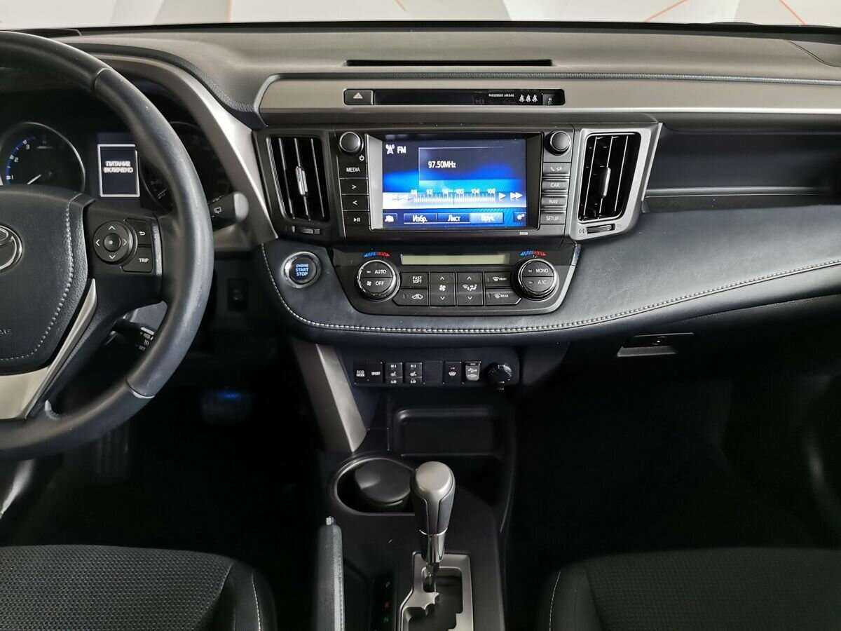 Toyota RAV4 б/у, 2018, Автоматическая. Фото: #10