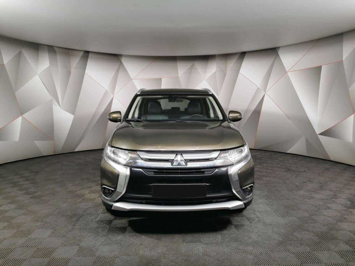 Mitsubishi Outlander б/у, 2018, Вариатор. Фото: #6