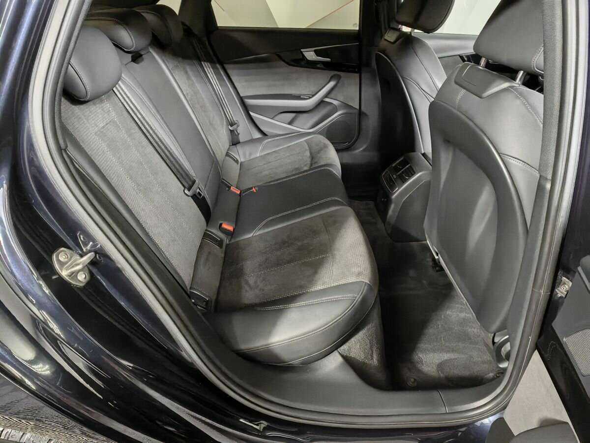 Audi A4 б/у, 2016, Роботизированная. Фото: #11