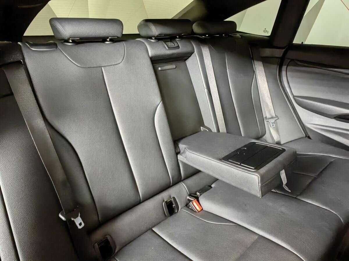 BMW 3 серии б/у, 2019, Автоматическая. Фото: #12